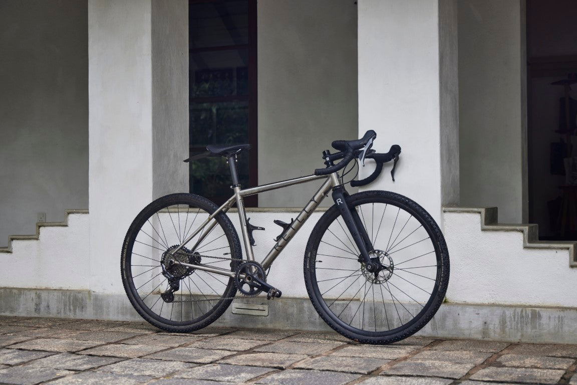 Planet x tempest sram rival online 1 titanium gravel bike review