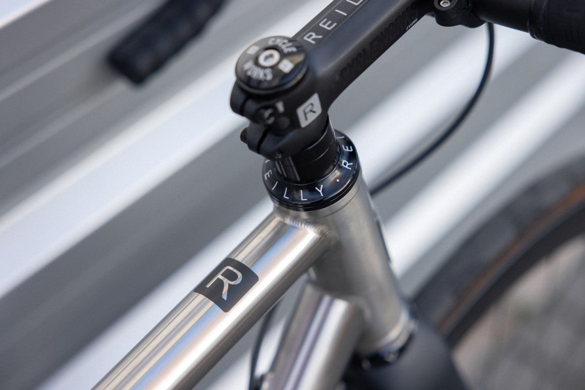 T325D//ROAD DISC - Reilly The titanium Bike Co – Reilly The Titanium ...